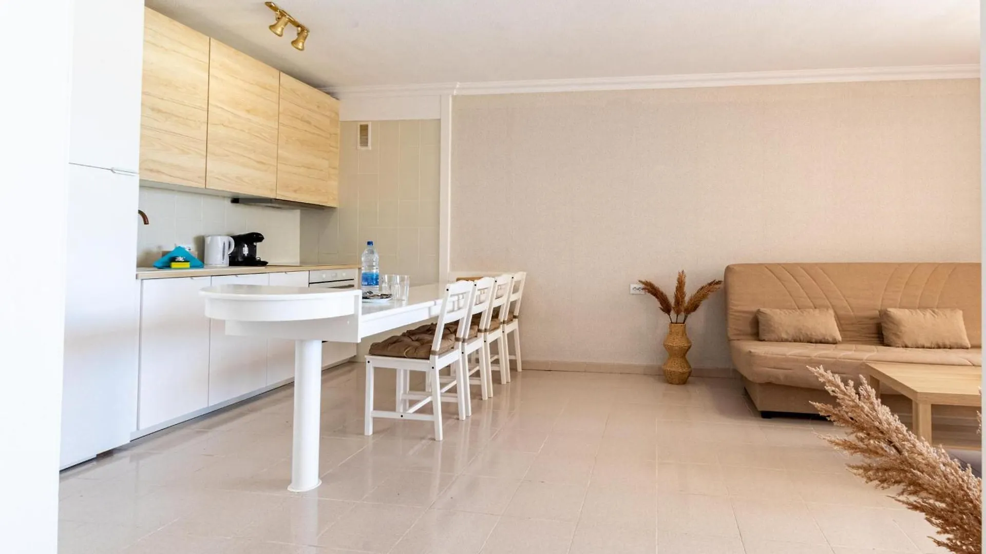 Sunset Flower Apt By Dream Homes Tenerife Puerto de Santiago  Lejlighed Puerto de Santiago (Tenerife)